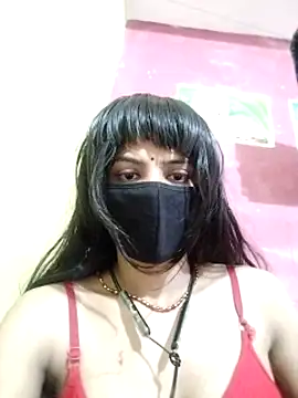 Snapshot of Coupleshow47 chatting on 03-19-25, 10:11 Coupleshow47 online show from 03-19-25, 10:11