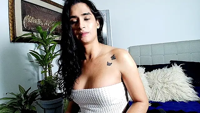 Snapshot of jade-02 chatting on 01-19-25, 11:53 jade-02 online show from 01-19-25, 11:53