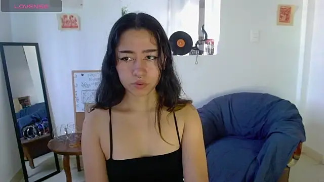 Snapshot of Maam_Ine chatting on 06-10-26, 10:00 Maam Ine online show from 06-10-26, 10:00