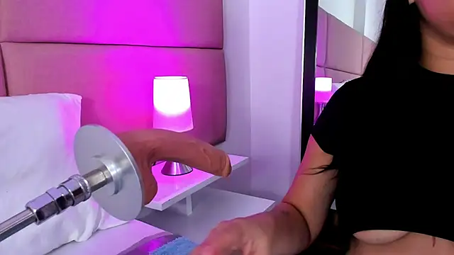 SammyMorales online show from 11-26-25, 12:38