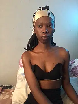 Snapshot of xxSexyTalia28 chatting on 02-18-26, 08:55 xxSexyTalia28 online show from 02-18-26, 08:55