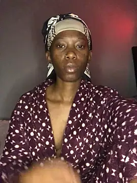 xxSexyTalia28 online show from 04-12-26, 12:14