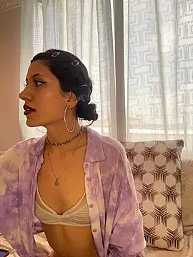 indira k online show from 11-21-25, 04:06