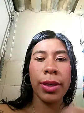 Snapshot of Pamelamilkk_1007 chatting on 01-19-25, 06:53 Pamelamilkk 1007 online show from 01-19-25, 06:53