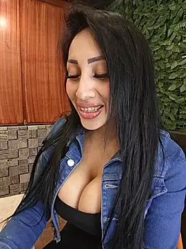 Snapshot of Isabellitasexi38 chatting on 05-30-26, 02:51 Isabellitasexi38 online show from 05-30-26, 02:51