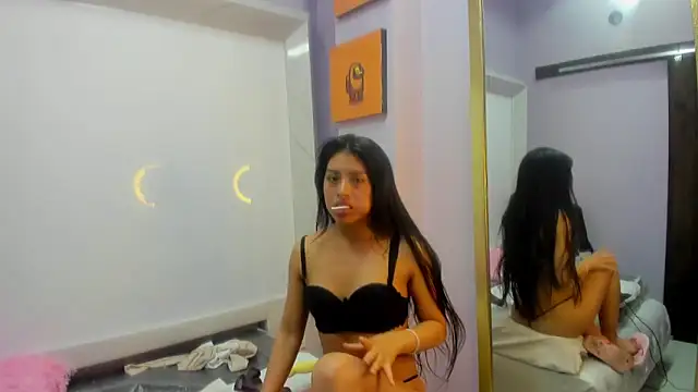 Snapshot of Chloe_Martini chatting on 02-14-25, 05:30 Chloe Martini online show from 02-14-25, 05:30