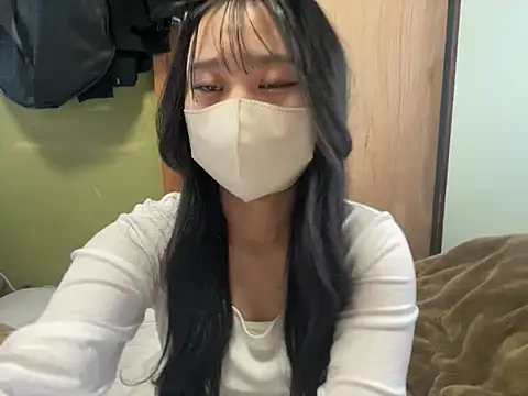 Snapshot of TAISHI_chan chatting on 12-31-24, 06:48 TAISHI chan online show from 12-31-24, 06:48