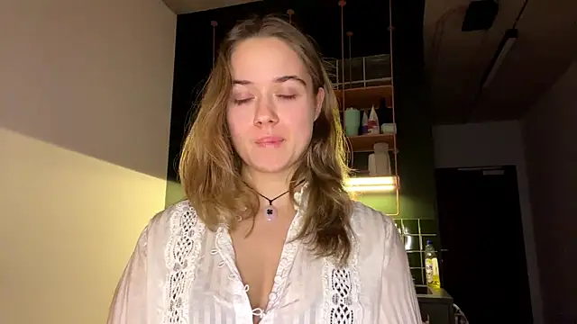 RoxyStar17 online show from 01-08-25, 11:19