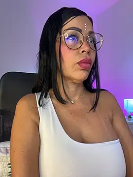 KarolRubi1 online show from 03-15-26, 07:10