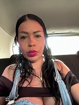 KarolRubi1 online show from 11-07-25, 01:15