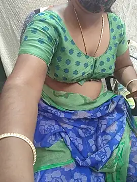 Snapshot of Tamil_roja69 chatting on 06-26-26, 03:07 Tamil roja69 online show from 06-26-26, 03:07