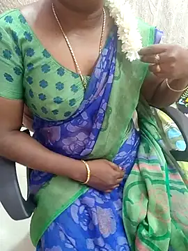 Snapshot of Tamil_roja69 chatting on 07-18-26, 01:30 Tamil roja69 online show from 07-18-26, 01:30