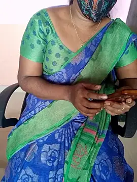 Snapshot of Tamil_roja69 chatting on 06-15-26, 05:40 Tamil roja69 online show from 06-15-26, 05:40
