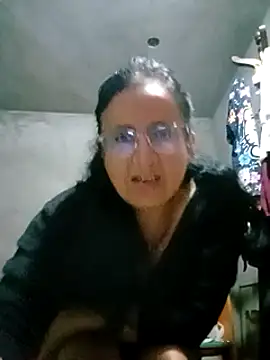 Snapshot of Mariakell chatting on 01-24-25, 05:10 Mariakell online show from 01-24-25, 05:10