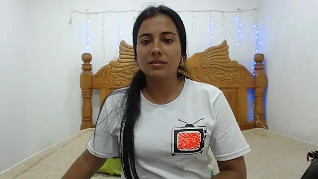 Snapshot of Coral0403 chatting on 03-20-25, 11:23 Coral0403 online show from 03-20-25, 11:23