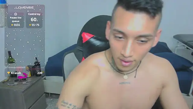 Snapshot of David_Adams2003 chatting on 02-21-25, 05:53 David Adams2003 online show from 02-21-25, 05:53