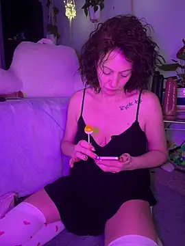 AlessasRoom online show from 02-28-26, 07:30