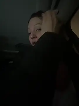 AlessasRoom online show from 02-04-26, 09:37