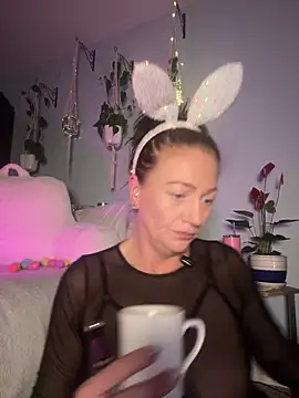 AlessasRoom online show from 04-03-26, 07:04