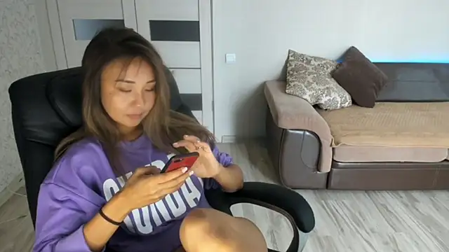 Snapshot of karishee chatting on 12-22-25, 07:58 karishee online show from 12-22-25, 07:58