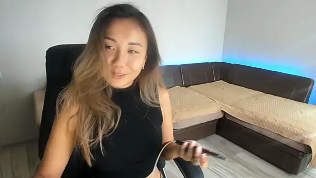 Snapshot of karishee chatting on 01-08-26, 07:31 karishee online show from 01-08-26, 07:31