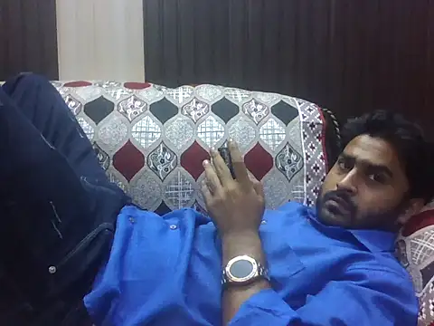 indihotguy online show from 10-31-25, 12:46