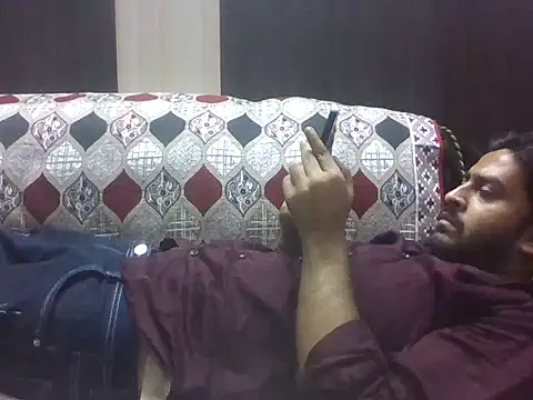 indihotguy online show from 11-04-25, 06:01