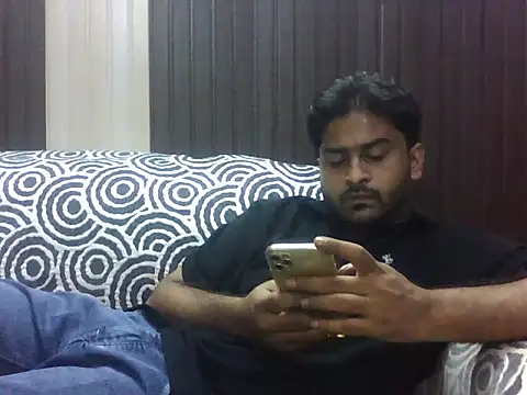 indihotguy online show from 09-23-25, 02:13