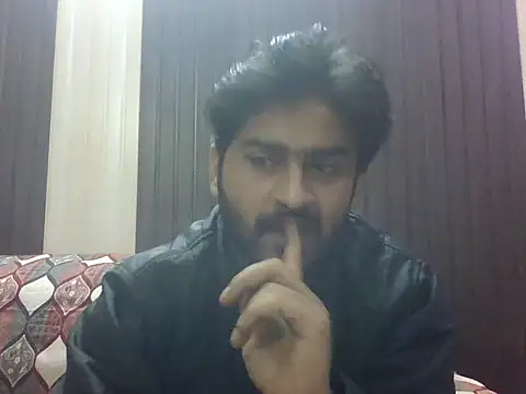 indihotguy online show from 12-02-25, 10:39