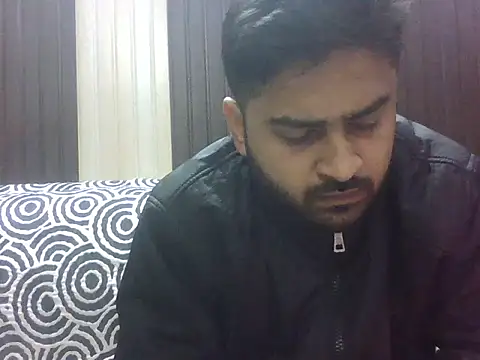 Snapshot of indihotguy chatting on 02-01-26, 01:09 indihotguy online show from 02-01-26, 01:09