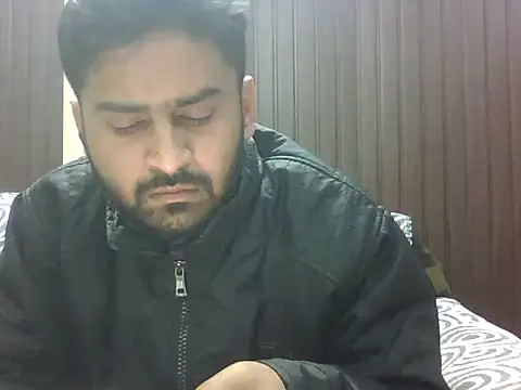 Snapshot of indihotguy chatting on 02-13-26, 11:32 indihotguy online show from 02-13-26, 11:32