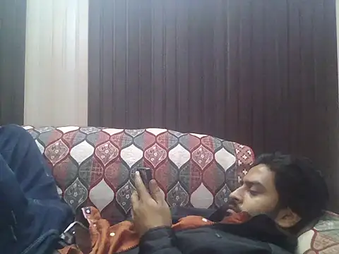 indihotguy online show from 11-29-25, 01:55