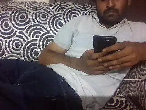 indihotguy online show from 06-26-26, 09:48