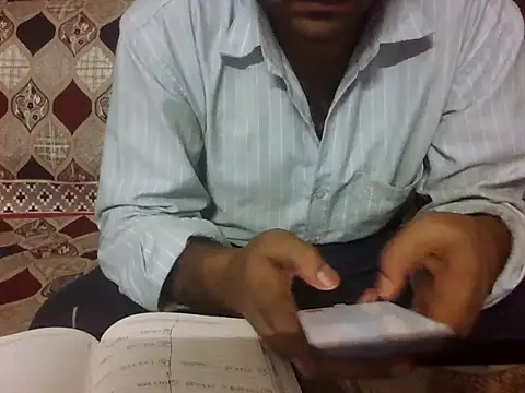 Snapshot of indihotguy chatting on 06-11-26, 02:44 indihotguy online show from 06-11-26, 02:44