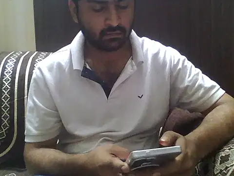 Snapshot of indihotguy chatting on 05-07-26, 01:03 indihotguy online show from 05-07-26, 01:03
