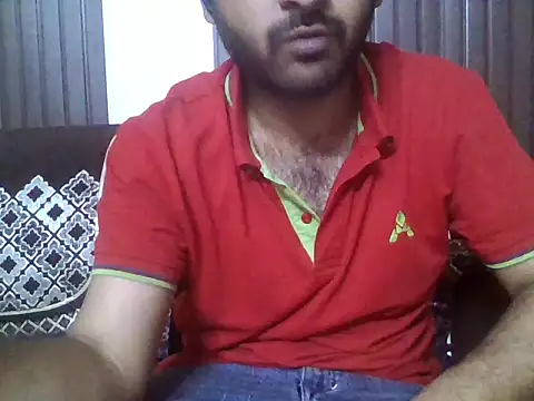 Snapshot of indihotguy chatting on 04-27-26, 08:29 indihotguy online show from 04-27-26, 08:29