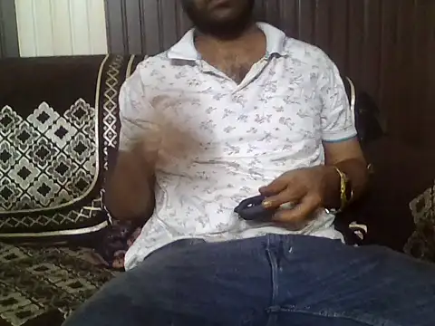 Snapshot of indihotguy chatting on 04-30-26, 02:13 indihotguy online show from 04-30-26, 02:13