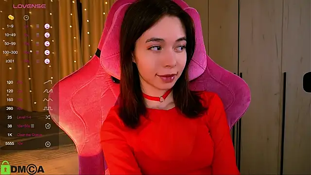 LittleOriana online show from 03-13-25, 01:43