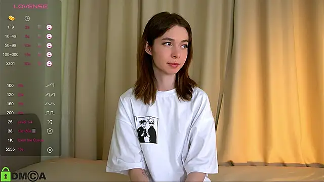 LittleOriana online show from 02-26-25, 11:19