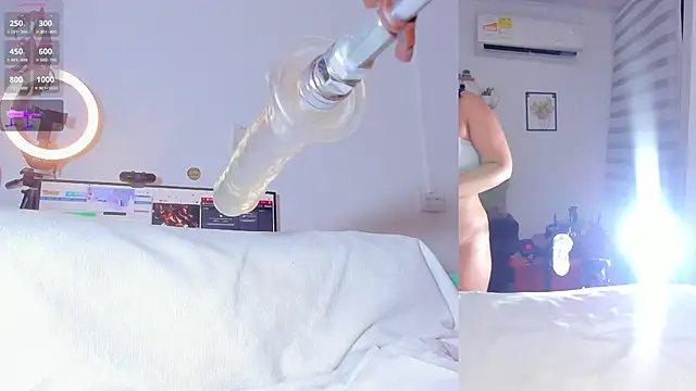 Maria Jones  online show from 09-25-25, 01:11