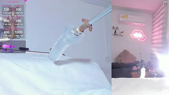 Maria Jones  online show from 04-11-26, 01:46