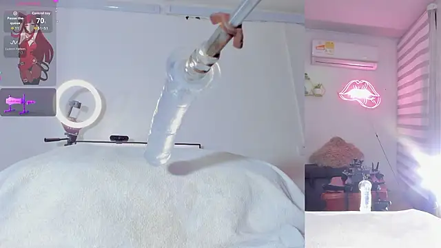 Maria Jones  online show from 03-06-26, 03:23