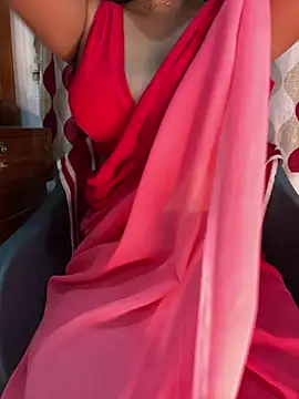 Snapshot of soumita chatting on 02-08-25, 08:31 soumita online show from 02-08-25, 08:31