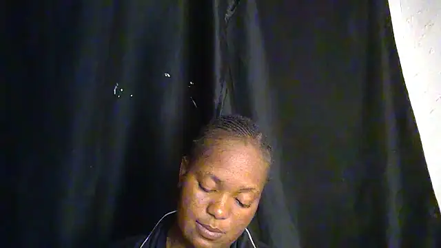 Snapshot of Queen-BD chatting on 07-05-26, 10:05 Queen-BD online show from 07-05-26, 10:05