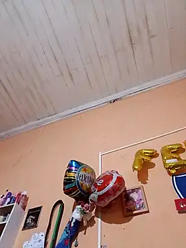 Snapshot of hotleon127 chatting on 03-15-26, 08:16 hotleon127 online show from 03-15-26, 08:16