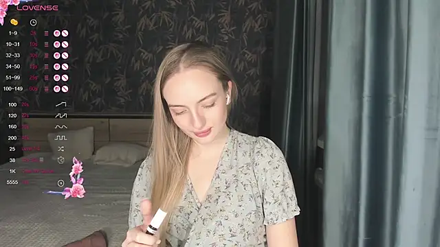 A delina online show from 04-03-26, 05:08