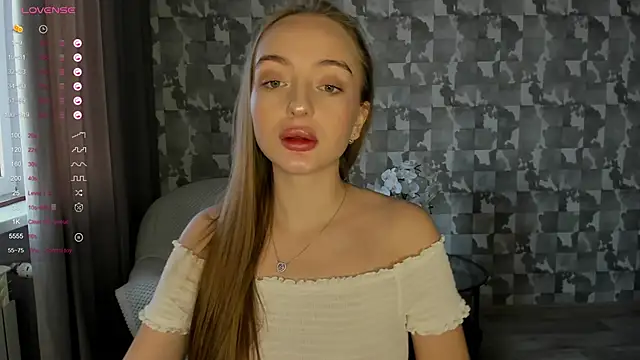 A delina online show from 02-25-25, 01:32