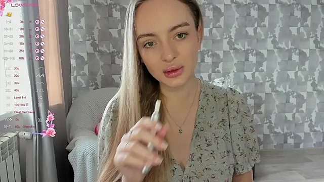 Snapshot of A_delina chatting on 02-09-26, 08:23 A delina online show from 02-09-26, 08:23