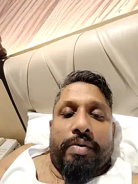 Snapshot of carria_homes chatting on 02-07-25, 11:56 carria homes online show from 02-07-25, 11:56