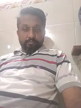 Snapshot of carria_homes chatting on 03-18-25, 10:07 carria homes online show from 03-18-25, 10:07